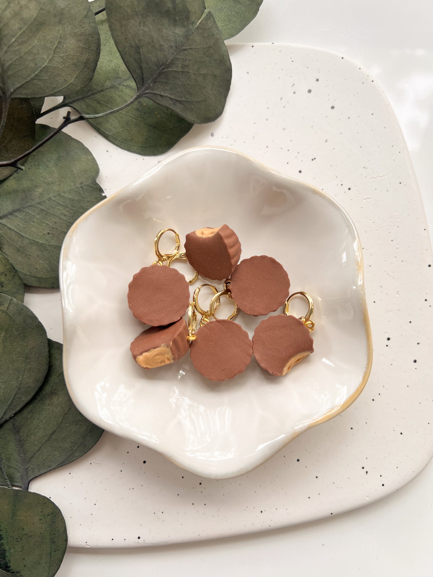 Peanut Butter Cup Huggies