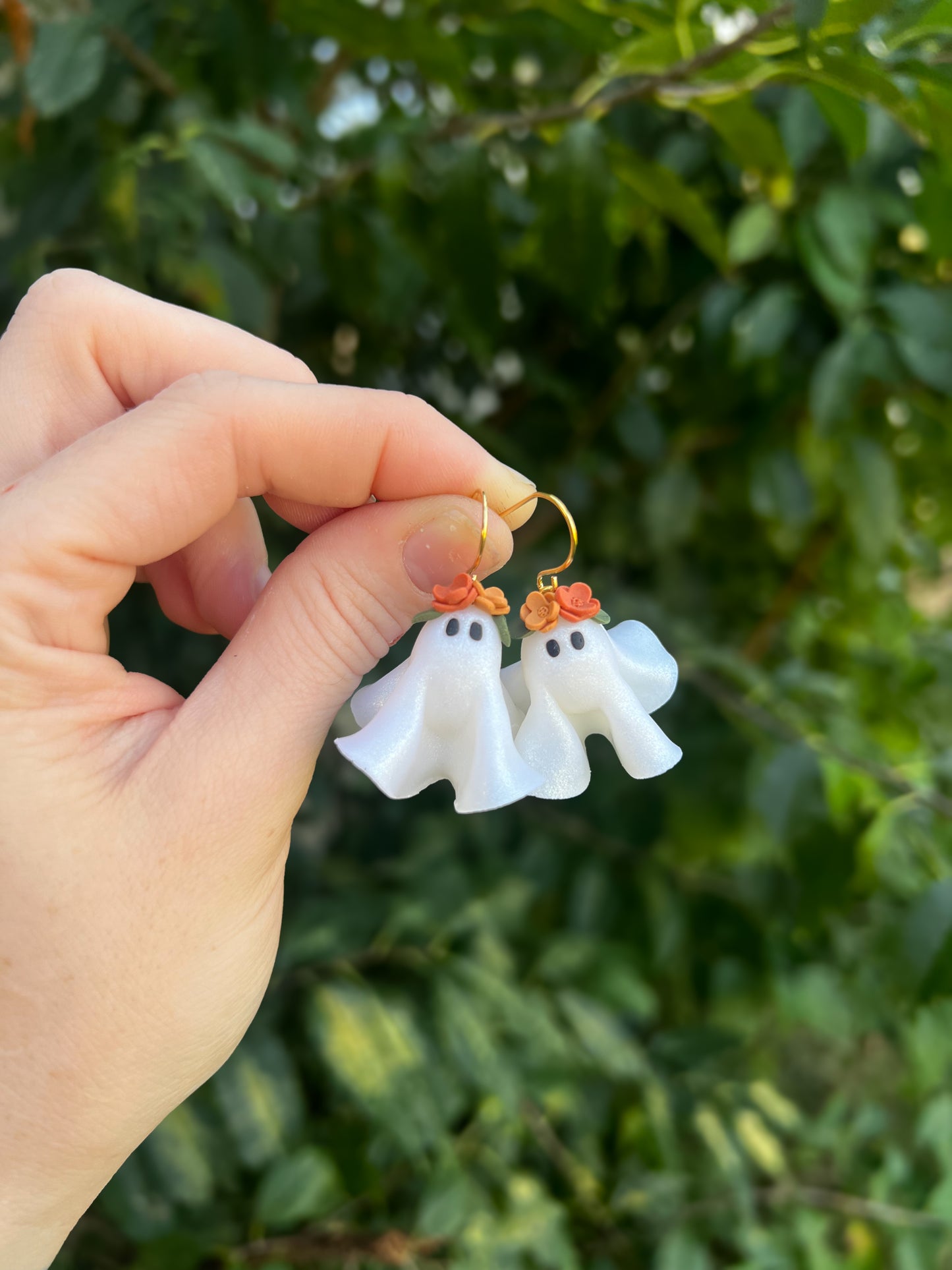 Flower Crown Ghosties Dangles