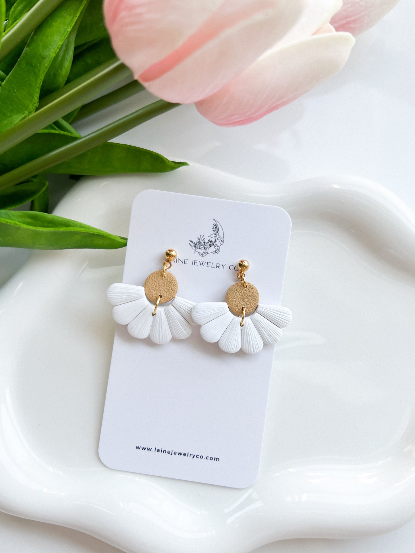Chunky Daisy Dangle