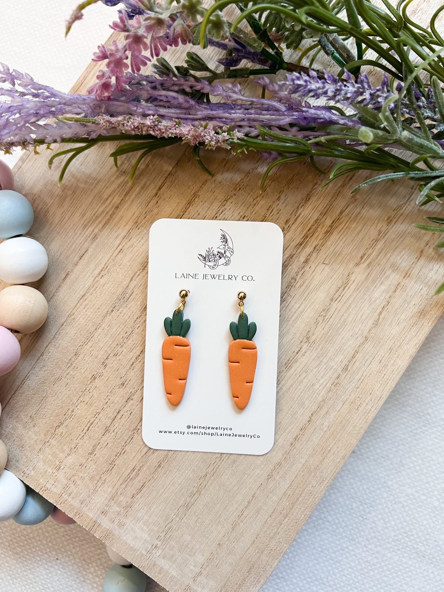 Carrot Dangle
