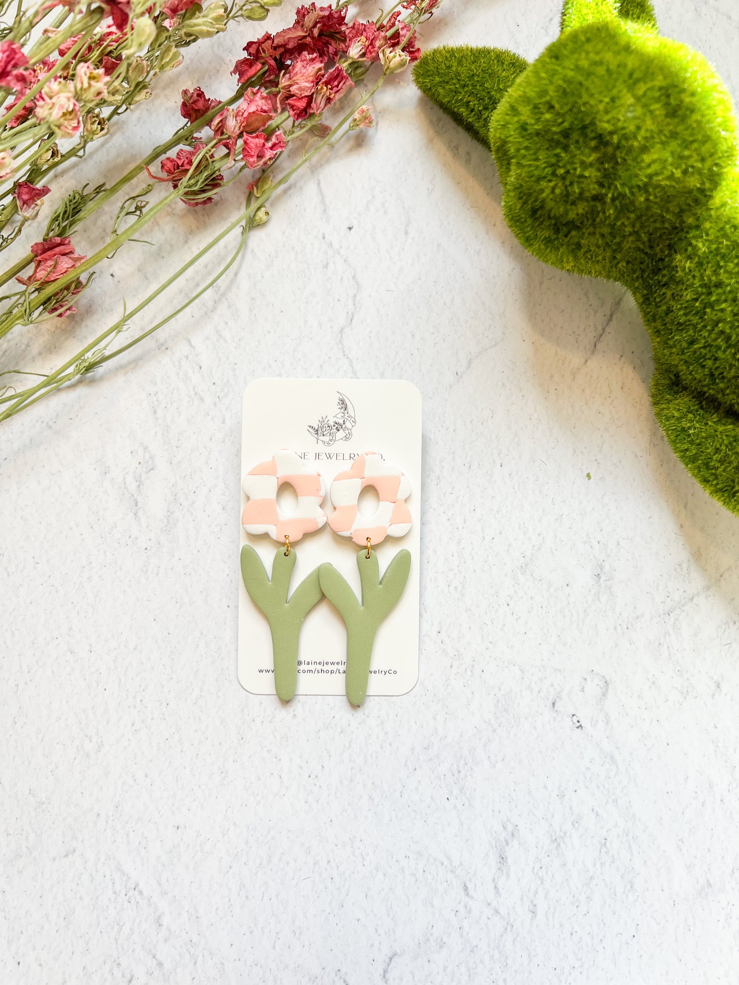 Abstract Flower Dangle