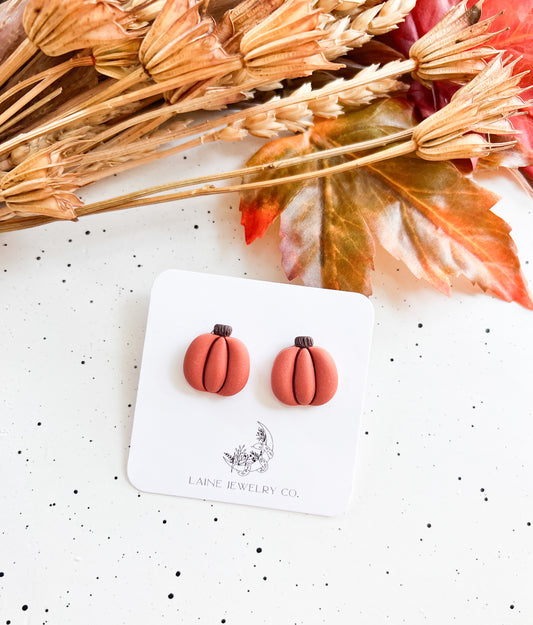 Puffy Pumpkin Stud