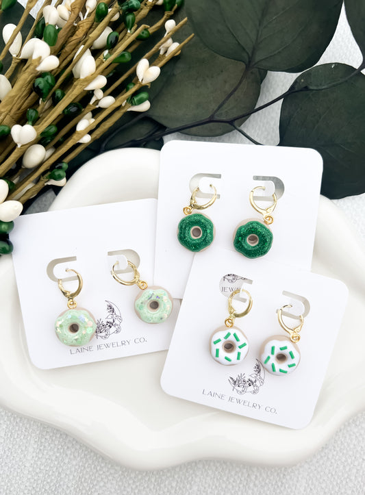 St. Paddys Donut Huggies