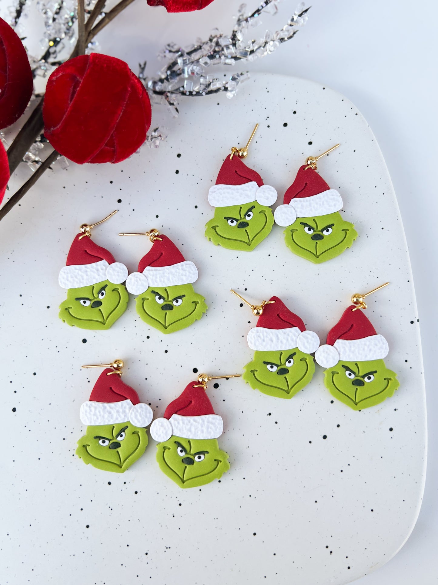 Grinchy Dangles