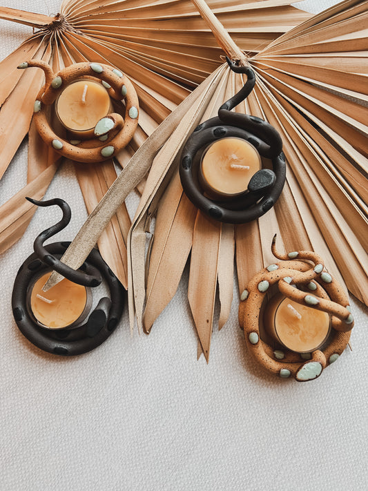 Carter & Rose Ceramic Snake Tealight